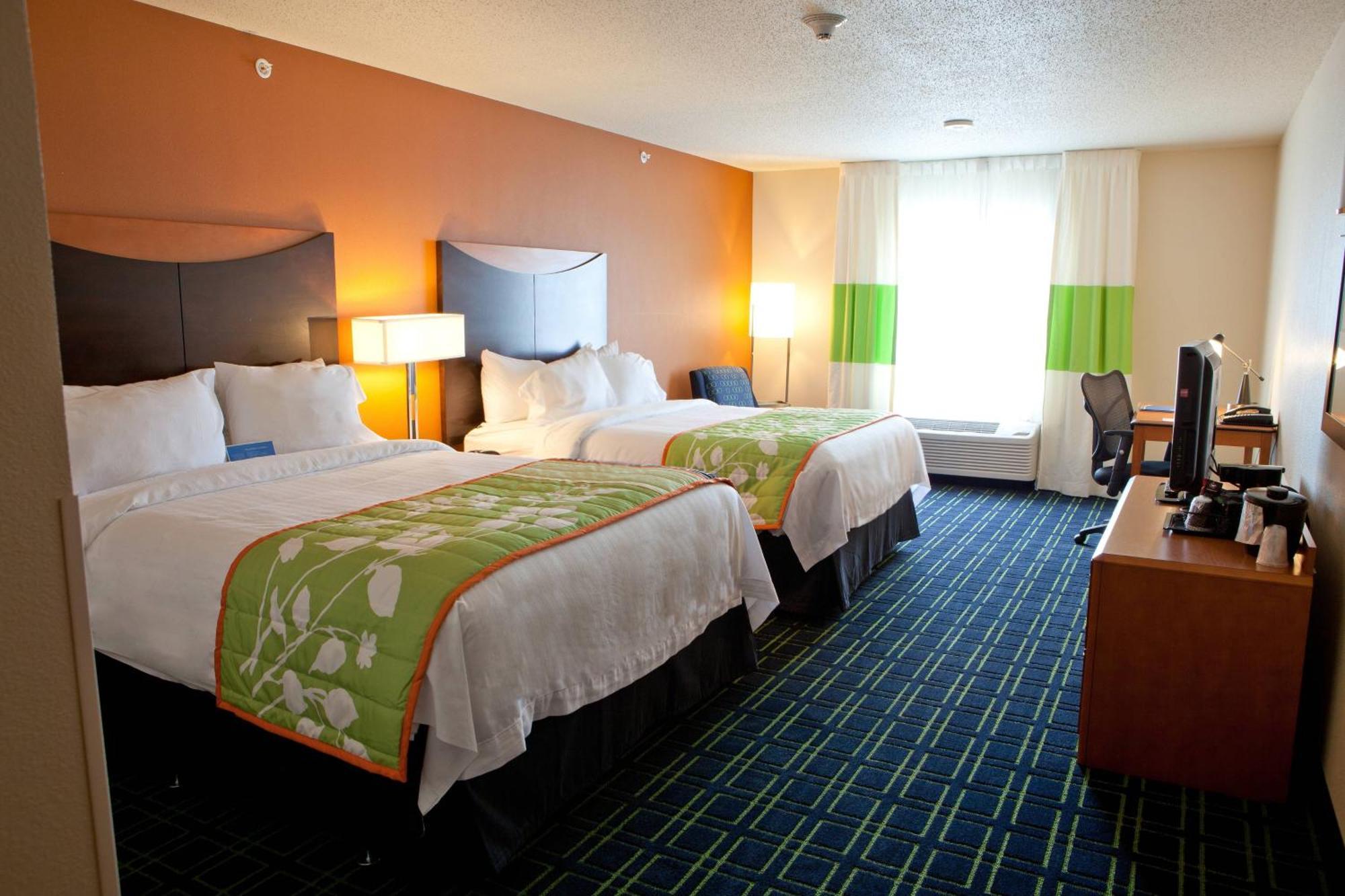 Fairfield Inn And Suites Flint Fenton Exterior photo